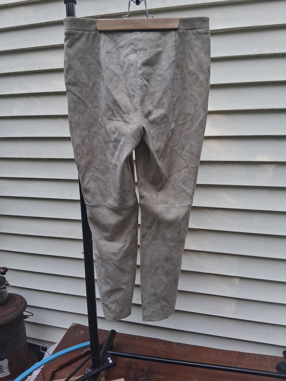 Theory Women’s Suede Pants Size 10 - Picture 11 of 16